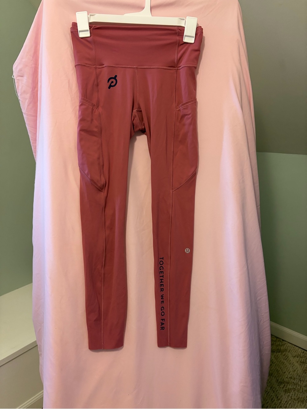 Peloton x Lululemon Performance Leggings - Rosewood